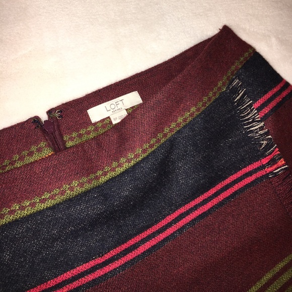 LOFT Burgundy-Multicolor western skirt Petite - Picture 5 of 5